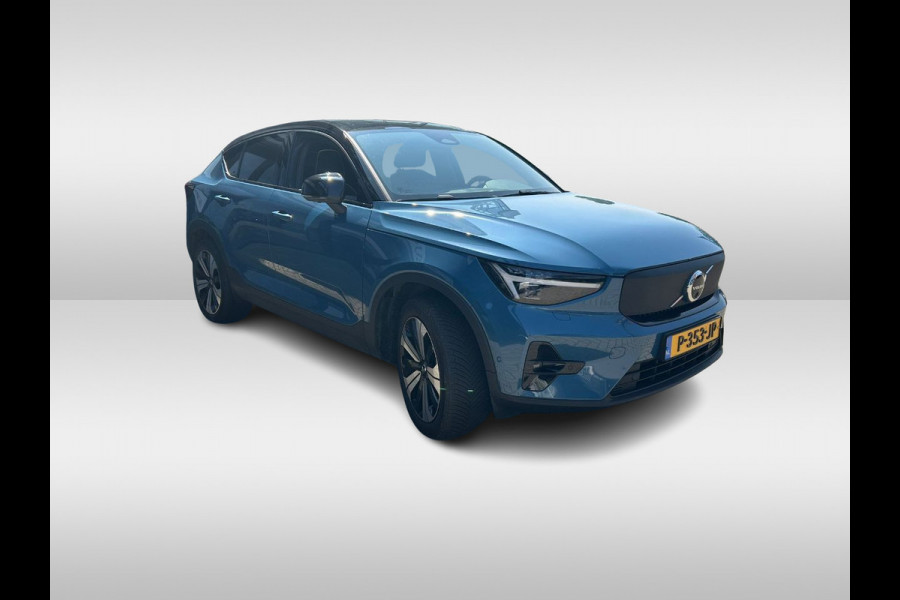 Volvo C40 Recharge Twin Intro Edition 78 kWh / Trekhaak / Panoramadak / 360Camera / 19'' / Interieurvoorverwarming / Harman Kardon / Keyless / Navigatie / Dodehoek / DAB / ACC / Stoelverwarming / Stuurverwarming / Warmtepomp