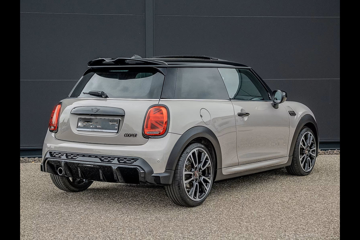 MINI 1.5 COOPER JCW Steptronic-Aut. ** LED, NAVI+, JCW SPORTST, PANORAMA, HuD, VERW. STUUR ** 1e EIG - UNFALFREI ** ** INFORMEER OOK NAAR ONZE AANTREKKELIJKE FINANCIAL-LEASE TARIEVEN ** MINI 1.5 COOPER JCW Steptronic-Aut. ** LED, NAVI+, JCW SPORTST, PANORAMA, HuD, VERW. STUUR ** 1e EIG - UNFALFREI ** ** INFORMEER OOK NAAR ONZE AANTREKKELIJKE FINANCIAL-LEASE TARIEVEN **