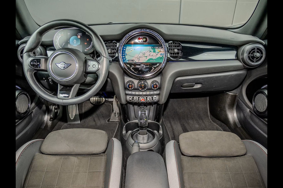 MINI 1.5 COOPER JCW Steptronic-Aut. ** LED, NAVI+, JCW SPORTST, PANORAMA, HuD, VERW. STUUR ** 1e EIG - UNFALFREI ** ** INFORMEER OOK NAAR ONZE AANTREKKELIJKE FINANCIAL-LEASE TARIEVEN **