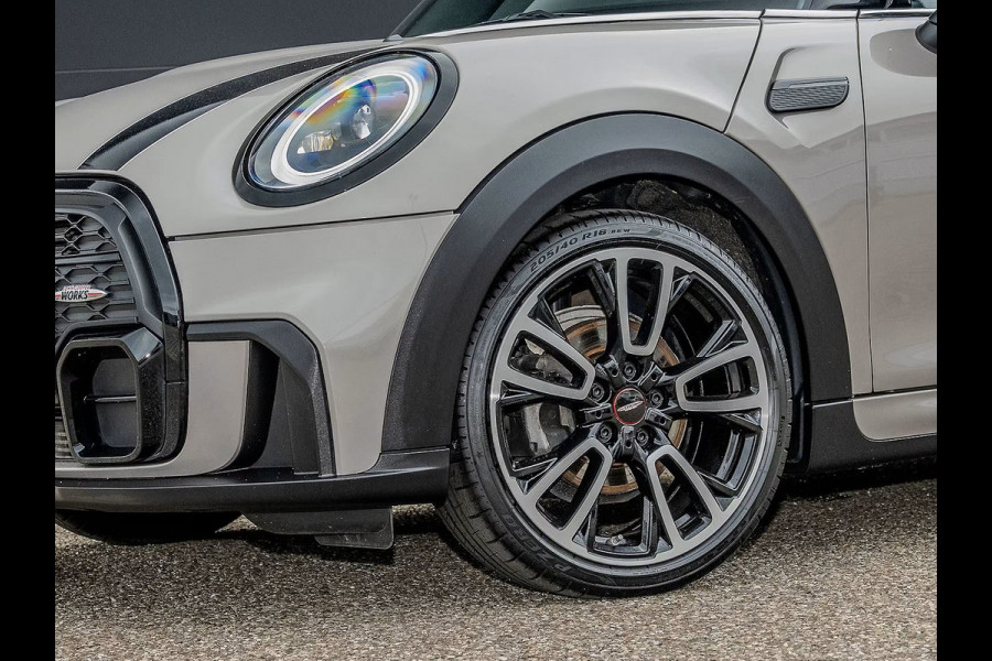 MINI 1.5 COOPER JCW Steptronic-Aut. ** LED, NAVI+, JCW SPORTST, PANORAMA, HuD, VERW. STUUR ** 1e EIG - UNFALFREI ** ** INFORMEER OOK NAAR ONZE AANTREKKELIJKE FINANCIAL-LEASE TARIEVEN **