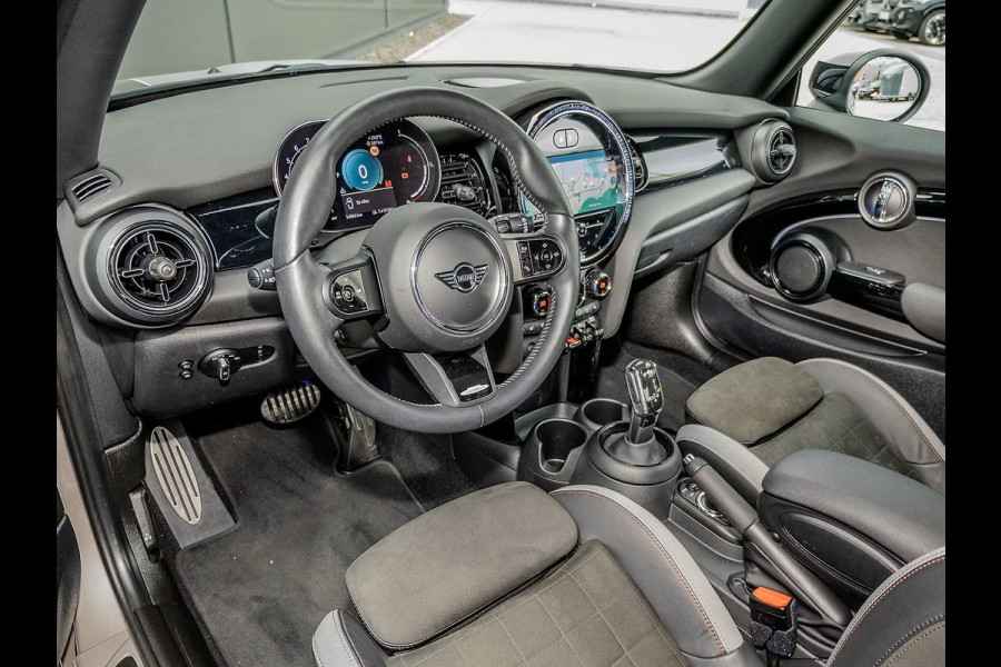 MINI 1.5 COOPER JCW Steptronic-Aut. ** LED, NAVI+, JCW SPORTST, PANORAMA, HuD, VERW. STUUR ** 1e EIG - UNFALFREI ** ** INFORMEER OOK NAAR ONZE AANTREKKELIJKE FINANCIAL-LEASE TARIEVEN **