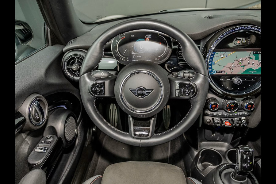 MINI 1.5 COOPER JCW Steptronic-Aut. ** LED, NAVI+, JCW SPORTST, PANORAMA, HuD, VERW. STUUR ** 1e EIG - UNFALFREI ** ** INFORMEER OOK NAAR ONZE AANTREKKELIJKE FINANCIAL-LEASE TARIEVEN **