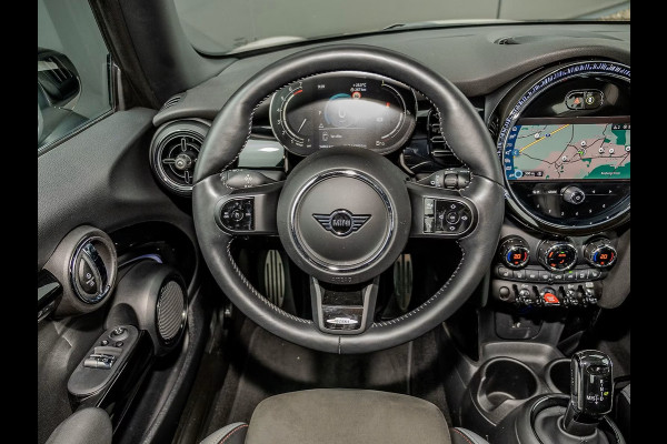 MINI 1.5 COOPER JCW Steptronic-Aut. ** LED, NAVI+, JCW SPORTST, PANORAMA, HuD, VERW. STUUR ** 1e EIG - UNFALFREI ** ** INFORMEER OOK NAAR ONZE AANTREKKELIJKE FINANCIAL-LEASE TARIEVEN **