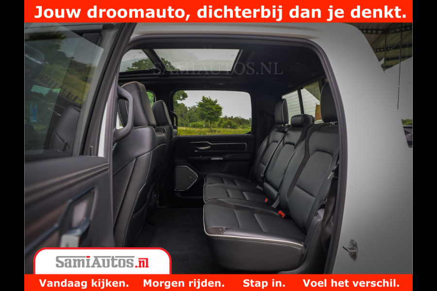 Dodge Ram 1500 Laramie Night | 420Pk 636 Nn | Extra Groot Scherm + Passagiers Scherm | Comfortabele Dubbele Cabine met Royale 5 Zitplaatsen | Nu Leverbaar uit Voorraad | Voorraad Nr 2223 - 5047