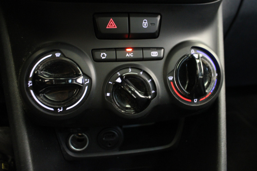 Peugeot 2008 1.2 PureTech Blue Lion |Pano|Trekhaak|
