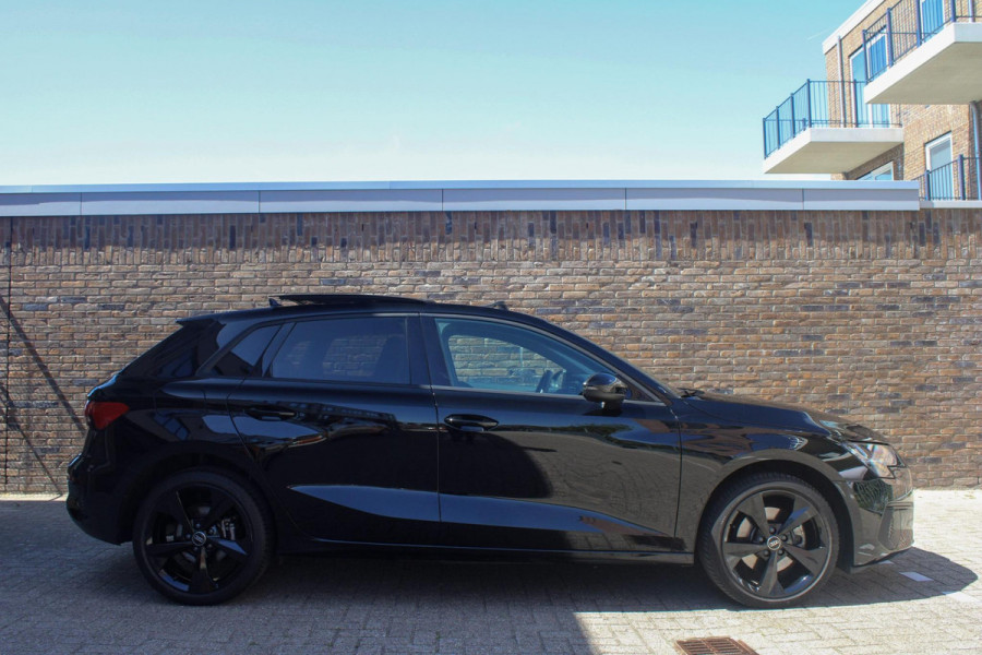 Audi A3 Sportback 40 TFSI e Edition PANO| StoelVW | Keyless | Camera