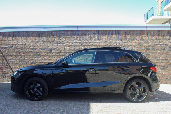 Audi A3 Sportback 40 TFSI e Edition PANO| StoelVW | Keyless | Camera