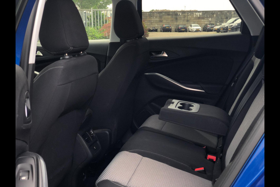 Opel Grandland X 1.2 Turbo Online Edition | Navi, Cruise, DAB, Carplay/Android, Trekhaak | NAP |
