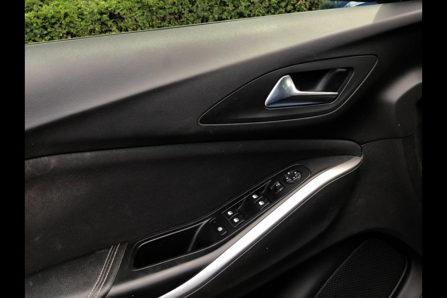 Opel Grandland X 1.2 Turbo Online Edition | Navi, Cruise, DAB, Carplay/Android, Trekhaak | NAP |