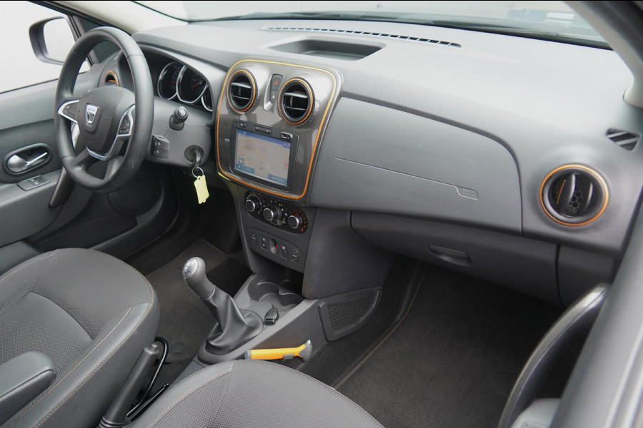 Dacia Logan MCV 0.9 TCe Stepway / 89dkm NAP / Navigatie / Airco / Cruise / NL-Auto