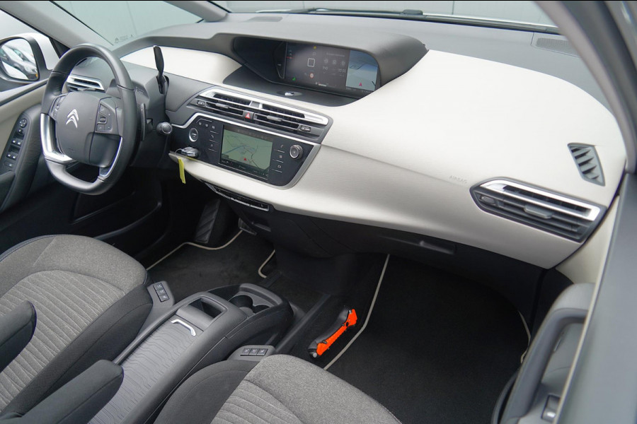 Citroën Grand C4 Spacetourer 1.2 PureTech Business / 7 Pers. / Automaat / Camera / Navi / NL-Auto / Trekhaak