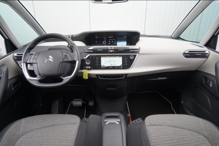 Citroën Grand C4 Spacetourer 1.2 PureTech Business / 7 Pers. / Automaat / Camera / Navi / NL-Auto / Trekhaak