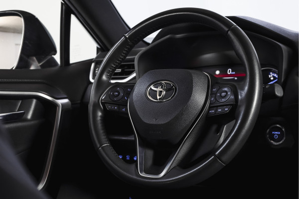 Toyota RAV4 2.5 Hybrid Black Edition | Adapt. Cruise | Stoel-+stuurverw. | PDC | 360 Camera | NAV+App. Connect | Elek. Klep | ECC | LM 19" |