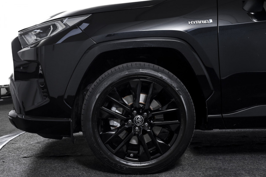 Toyota RAV4 2.5 Hybrid Black Edition | Adapt. Cruise | Stoel-+stuurverw. | PDC | 360 Camera | NAV+App. Connect | Elek. Klep | ECC | LM 19" |