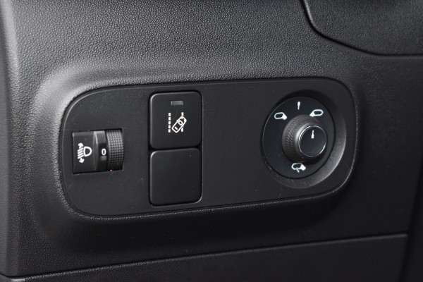 Citroën C3 1.2 PureTech 110PK Aut. Shine | Carplay | Panoramadak | Incl. garantie