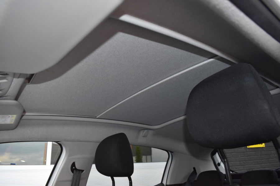 Citroën C3 1.2 PureTech 110PK Aut. Shine | Carplay | Panoramadak | Incl. garantie
