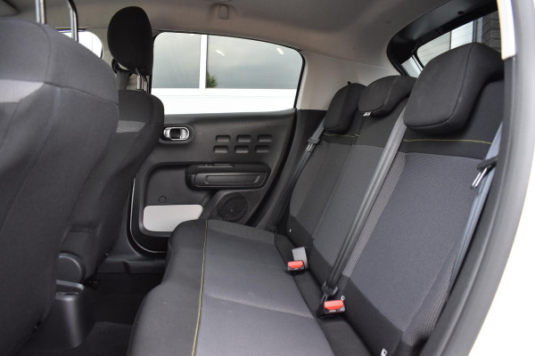 Citroën C3 1.2 PureTech 110PK Aut. Shine | Carplay | Panoramadak | Incl. garantie