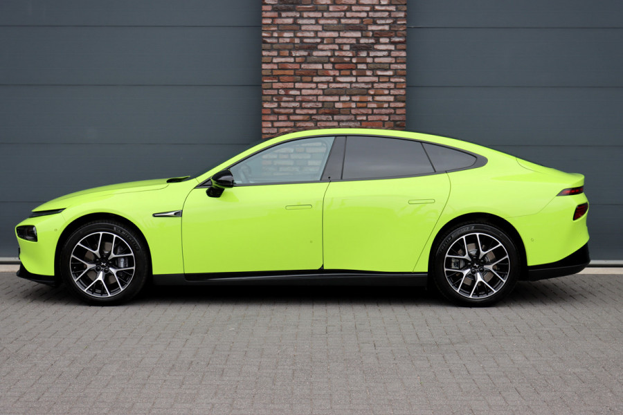 XPeng P7 AWD Performance 'Wing Edition' 86 kWh | Premium-Pakket | Panoramadak | XPilot | Stoelventilatie | Verwarmd Stuurwiel | Dynaudio | Surround Camera | Nappa Leder | Sfeerverlichting | ACC |