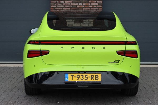 XPeng P7 AWD Performance 'Wing Edition' 86 kWh | Premium-Pakket | Panoramadak | XPilot | Stoelventilatie | Verwarmd Stuurwiel | Dynaudio | Surround Camera | Nappa Leder | Sfeerverlichting | ACC |