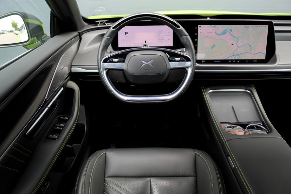 XPeng P7 AWD Performance 'Wing Edition' 86 kWh | Premium-Pakket | Panoramadak | XPilot | Stoelventilatie | Verwarmd Stuurwiel | Dynaudio | Surround Camera | Nappa Leder | Sfeerverlichting | ACC |