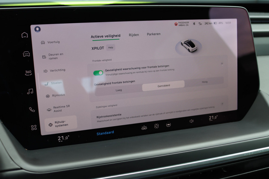 XPeng P7 AWD Performance 'Wing Edition' 86 kWh | Premium-Pakket | Panoramadak | XPilot | Stoelventilatie | Verwarmd Stuurwiel | Dynaudio | Surround Camera | Nappa Leder | Sfeerverlichting | ACC |