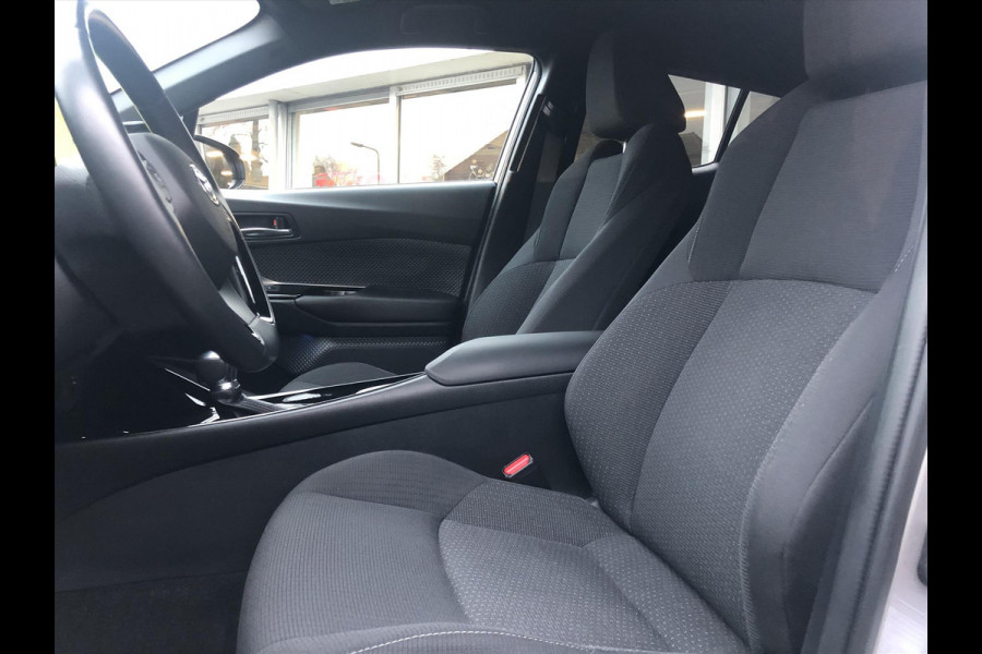 Toyota C-HR 1.8 Hybrid Style Bi-Tone | JBL, LED Pakket, Navigatie, Dodehoekherkenning, Parkeersensoren, Stoel + Stuurverwarming