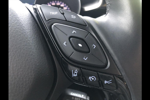 Toyota C-HR 1.8 Hybrid Style Bi-Tone | JBL, LED Pakket, Navigatie, Dodehoekherkenning, Parkeersensoren, Stoel + Stuurverwarming