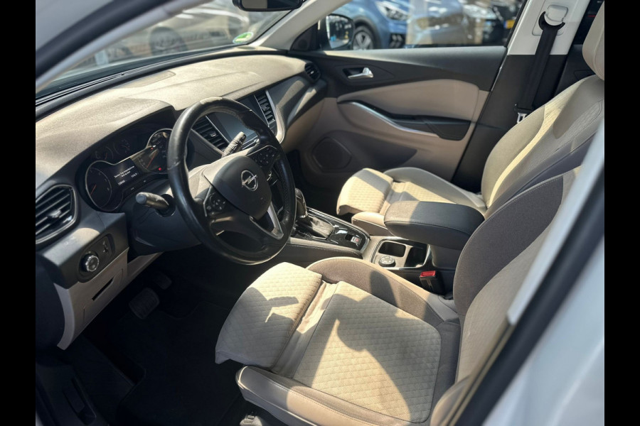 Opel Grandland X 1.2 Turbo Innovation | Automaat |Pano | Clima | DAB | Carplay