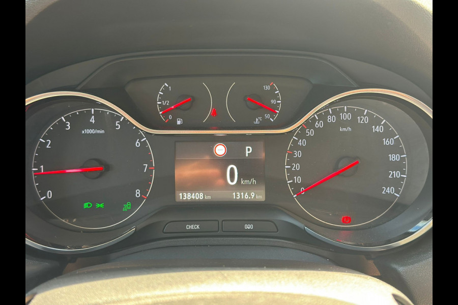 Opel Grandland X 1.2 Turbo Innovation | Automaat |Pano | Clima | DAB | Carplay