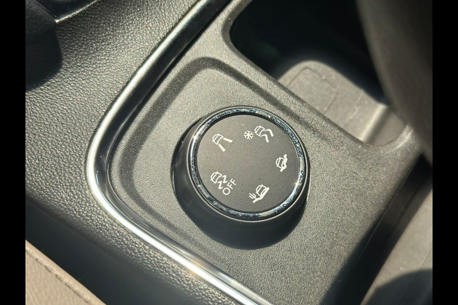 Opel Grandland X 1.2 Turbo Innovation | Automaat |Pano | Clima | DAB | Carplay