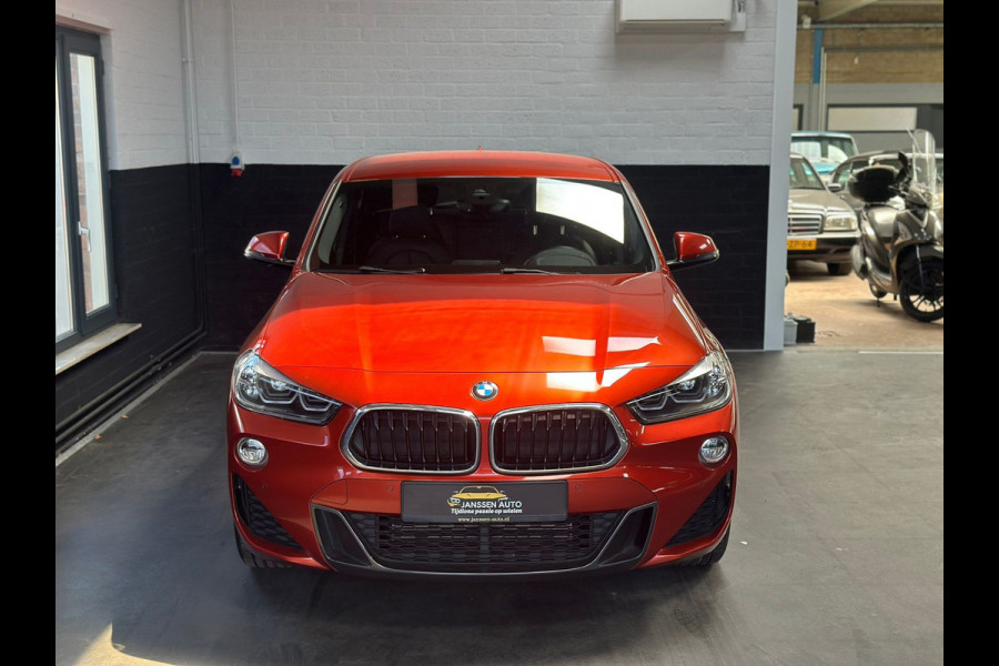 BMW X2 SDrive18i High Executive Edition| M-sport | Leder | zeer mooie auto