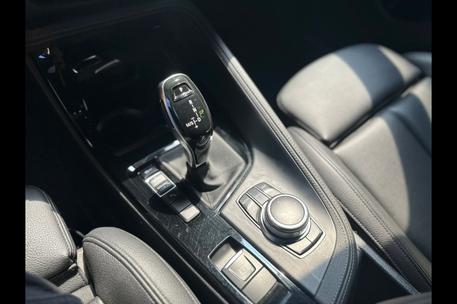 BMW X2 SDrive18i High Executive Edition| M-sport | Leder | zeer mooie auto