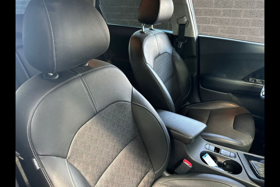 Kia Niro 1.6 GDi Hybrid | JBL | Climate | Adaptive Cruise | DAB | Navi | Fabrieksgarantie
