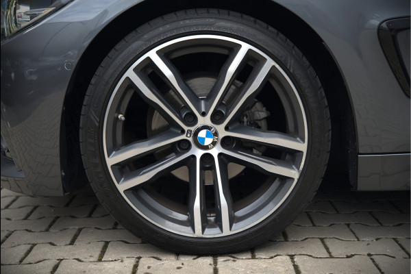 BMW 4 Serie Gran Coupé 418i High Executive M Sport | Stoelverwarming | Camera | Cognac Leer | Keyless | Shadow Line | Hifi | Automaat | NAP | DAB | LED | Navigatie Prof. | Cruise Control |