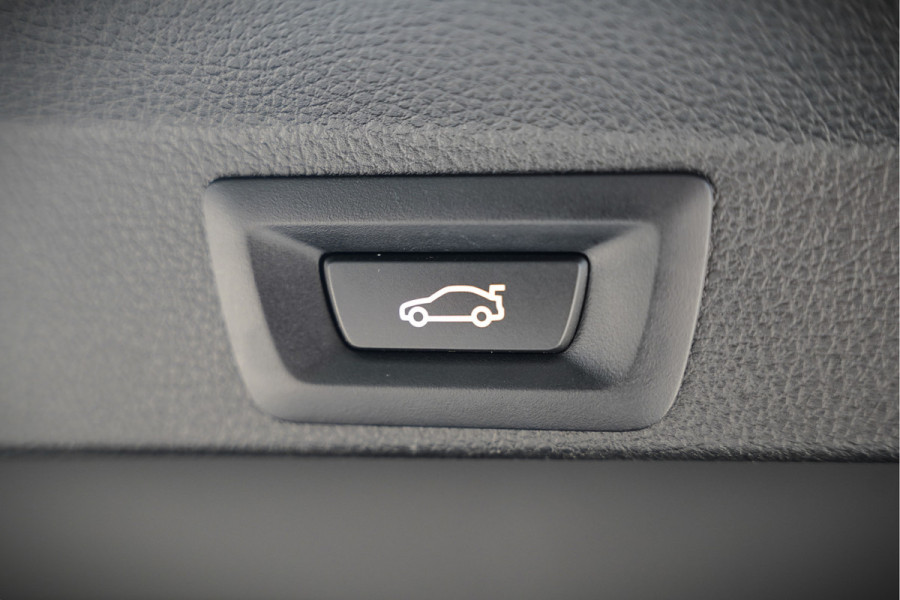 BMW 4 Serie Gran Coupé 418i High Executive M Sport | Stoelverwarming | Camera | Cognac Leer | Keyless | Shadow Line | Hifi | Automaat | NAP | DAB | LED | Navigatie Prof. | Cruise Control |