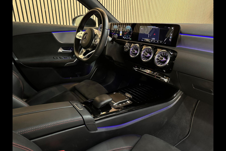 Mercedes-Benz A-Klasse 250 AMG 224PK - Pano - Ambiance
