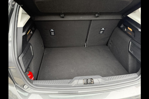 Ford Focus 1.5 EcoB 150pk CarPlay|Cruise|Navi|Trekhaak|Velgen