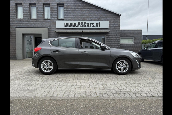 Ford Focus 1.5 EcoB 150pk CarPlay|Cruise|Navi|Trekhaak|Velgen