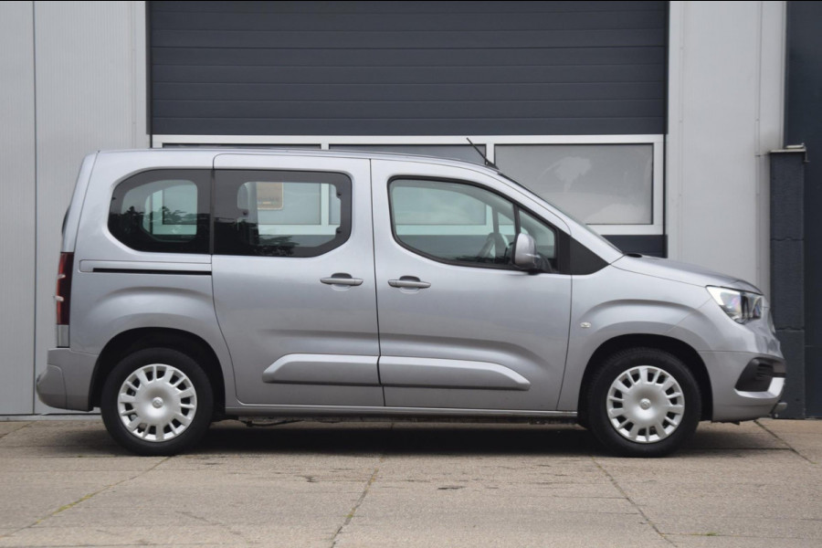Opel Combo Life 1.2 Turbo L1H1 Edition PARKEERSENSOREN ACHTER/ACHTERDEUREN MET RUITEN
