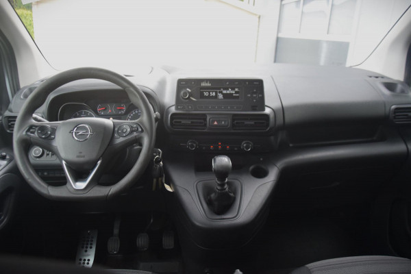 Opel Combo Life 1.2 Turbo L1H1 Edition PARKEERSENSOREN ACHTER/ACHTERDEUREN MET RUITEN