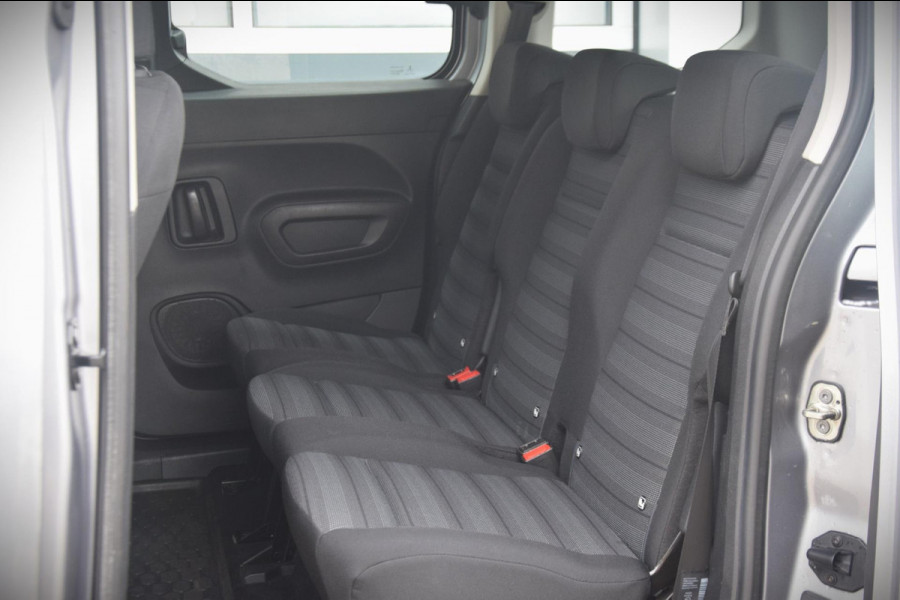 Opel Combo Life 1.2 Turbo L1H1 Edition PARKEERSENSOREN ACHTER/ACHTERDEUREN MET RUITEN