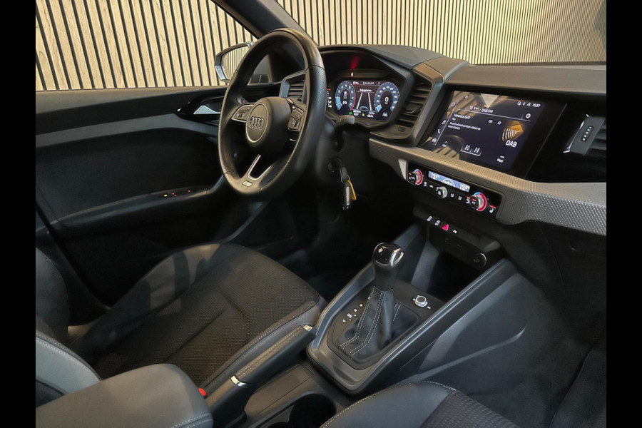 Audi A1 Sportback 30 TFSI S Line 110PK - Carplay