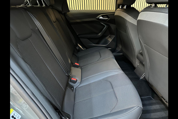 Audi A1 Sportback 30 TFSI S Line 110PK - Carplay