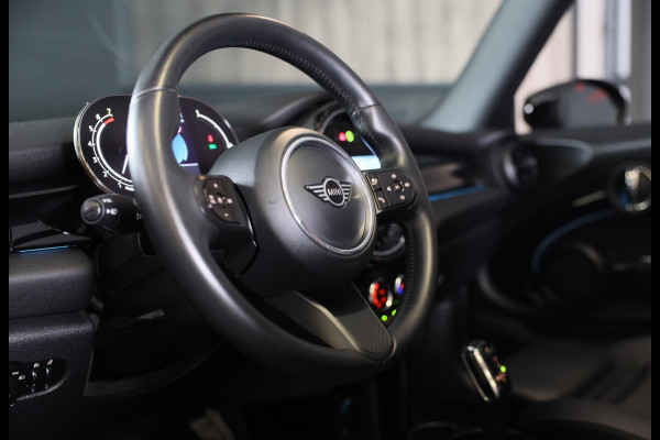 MINI Cabrio 1.5 Cooper / AUT / Navi / 136 Pk / Cruise Control / Leder / Ecc / Elek Pakket / Led / Pdc / 18 Inch