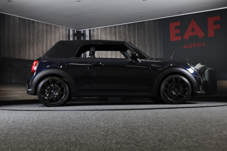 MINI Cabrio 1.5 Cooper / AUT / Navi / 136 Pk / Cruise Control / Leder / Ecc / Elek Pakket / Led / Pdc / 18 Inch