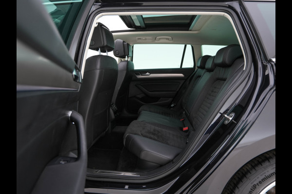 Volkswagen Passat Variant 2.0 BiTDI 4Motion Highline Executive-Pack Aut. *PANO | ADAPTIVE-CRUISE | DIGI-COCKPIT | NAVI-FULLMAP | LEATHER-ALCANTARA | FULL-LED | ERGONOMIC-COMFORT-SEATS | KEYLESS | ECC | PARKPILOT | TOWBAR | 17''ALU*
