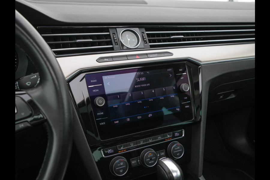 Volkswagen Passat Variant 2.0 BiTDI 4Motion Highline Executive-Pack Aut. *PANO | ADAPTIVE-CRUISE | DIGI-COCKPIT | NAVI-FULLMAP | LEATHER-ALCANTARA | FULL-LED | ERGONOMIC-COMFORT-SEATS | KEYLESS | ECC | PARKPILOT | TOWBAR | 17''ALU*