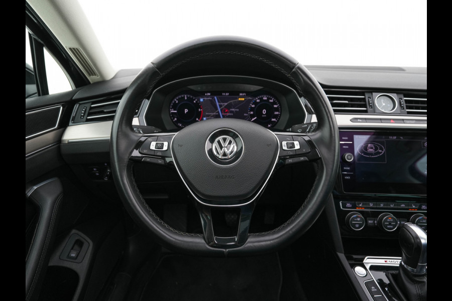 Volkswagen Passat Variant 2.0 BiTDI 4Motion Highline Executive-Pack Aut. *PANO | ADAPTIVE-CRUISE | DIGI-COCKPIT | NAVI-FULLMAP | LEATHER-ALCANTARA | FULL-LED | ERGONOMIC-COMFORT-SEATS | KEYLESS | ECC | PARKPILOT | TOWBAR | 17''ALU*