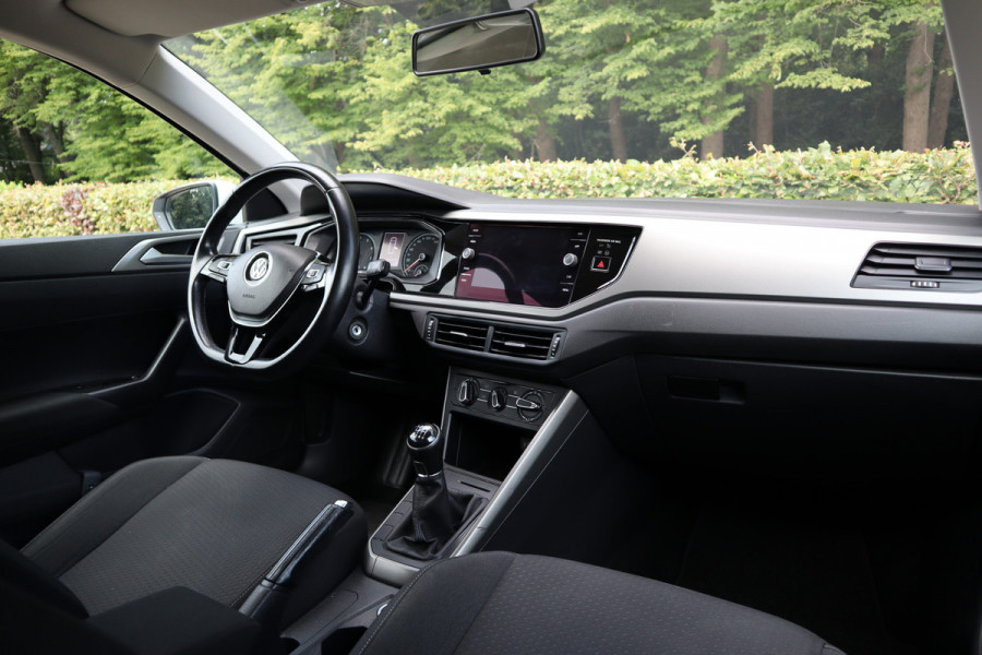 Volkswagen Polo 1.0 TSI Comfortline Business | Navi | Carplay | ACC |