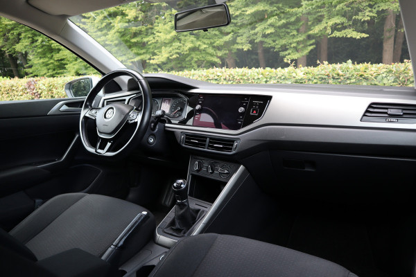 Volkswagen Polo 1.0 TSI Comfortline Business | Navi | Carplay | ACC |